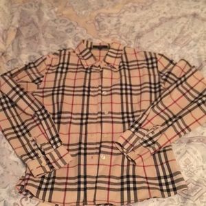 Women’s Burberry London shirt size large